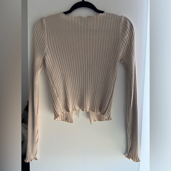 Beige Ribbed Knit Blouse - Picture 3 of 3